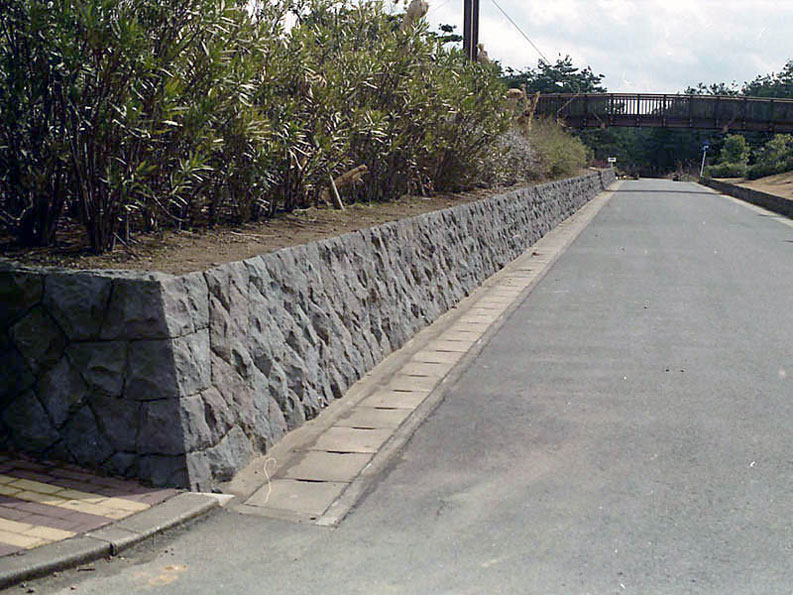 御影石 石垣 橋